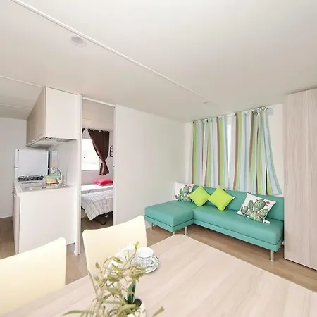 Family Mobilhome Oliva Nyaraló Biograd na Moru