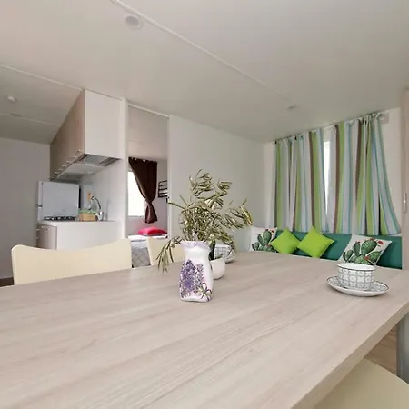 Nyaraló Family Mobilhome Oliva